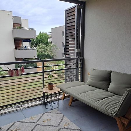Appartement T2 Avec Terrasse, 5 Min De La Plage Fréjus 외부 사진